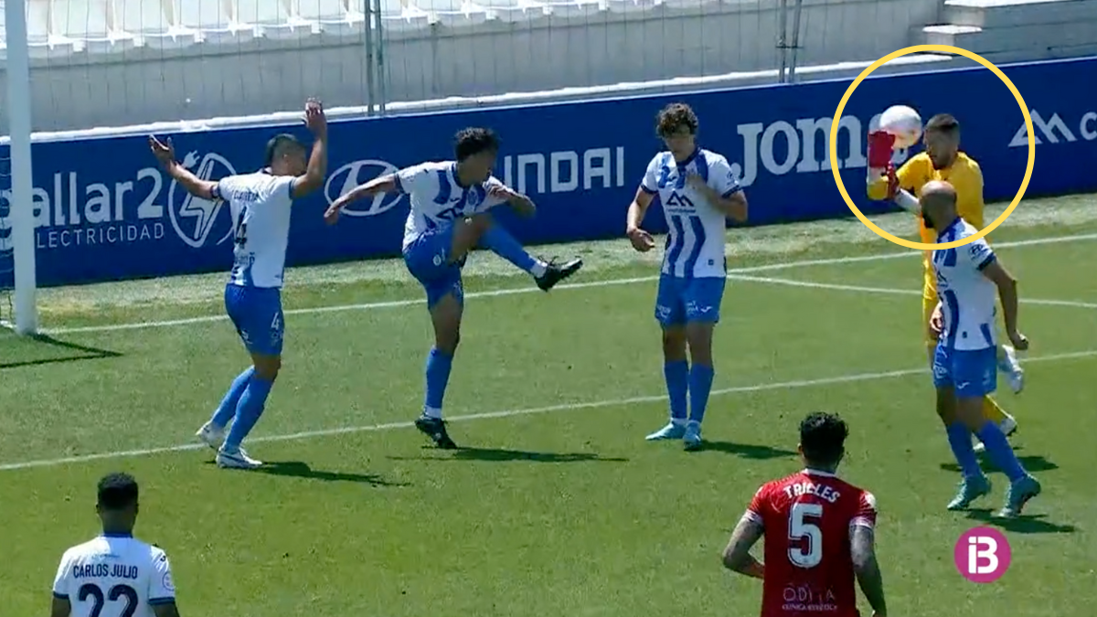 Goalkeeper scores goal with his face, ref calls handball